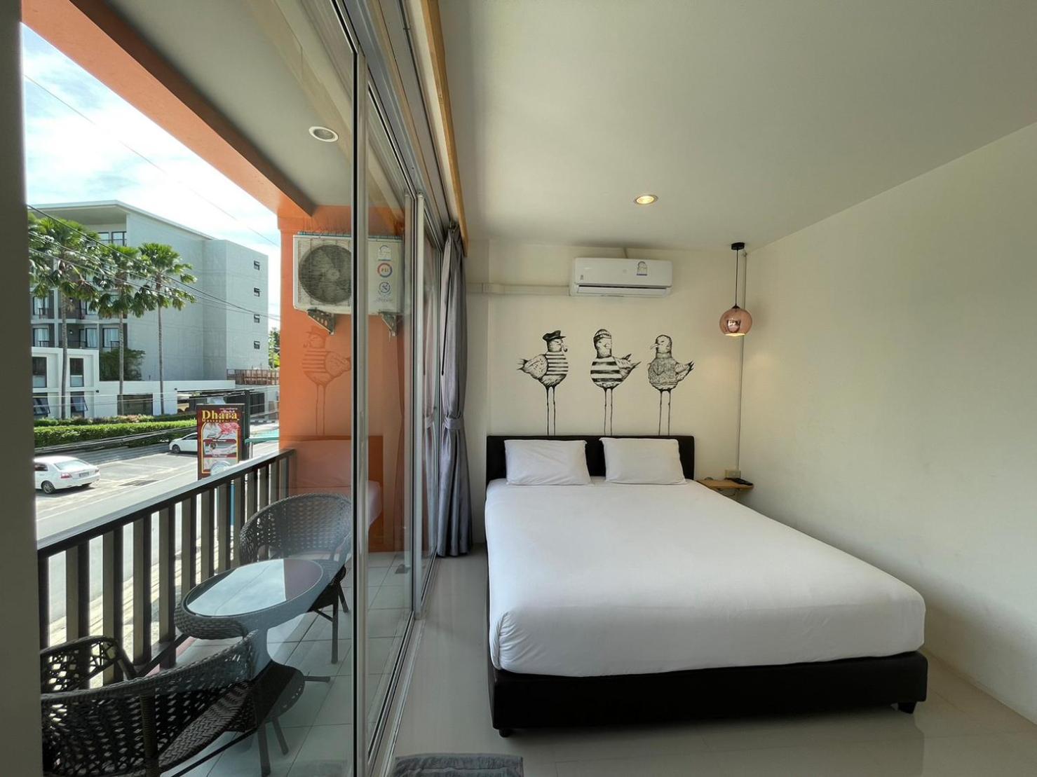 Dwell Phuket Airport Hotel At Naiyang Nai Yang Exterior foto