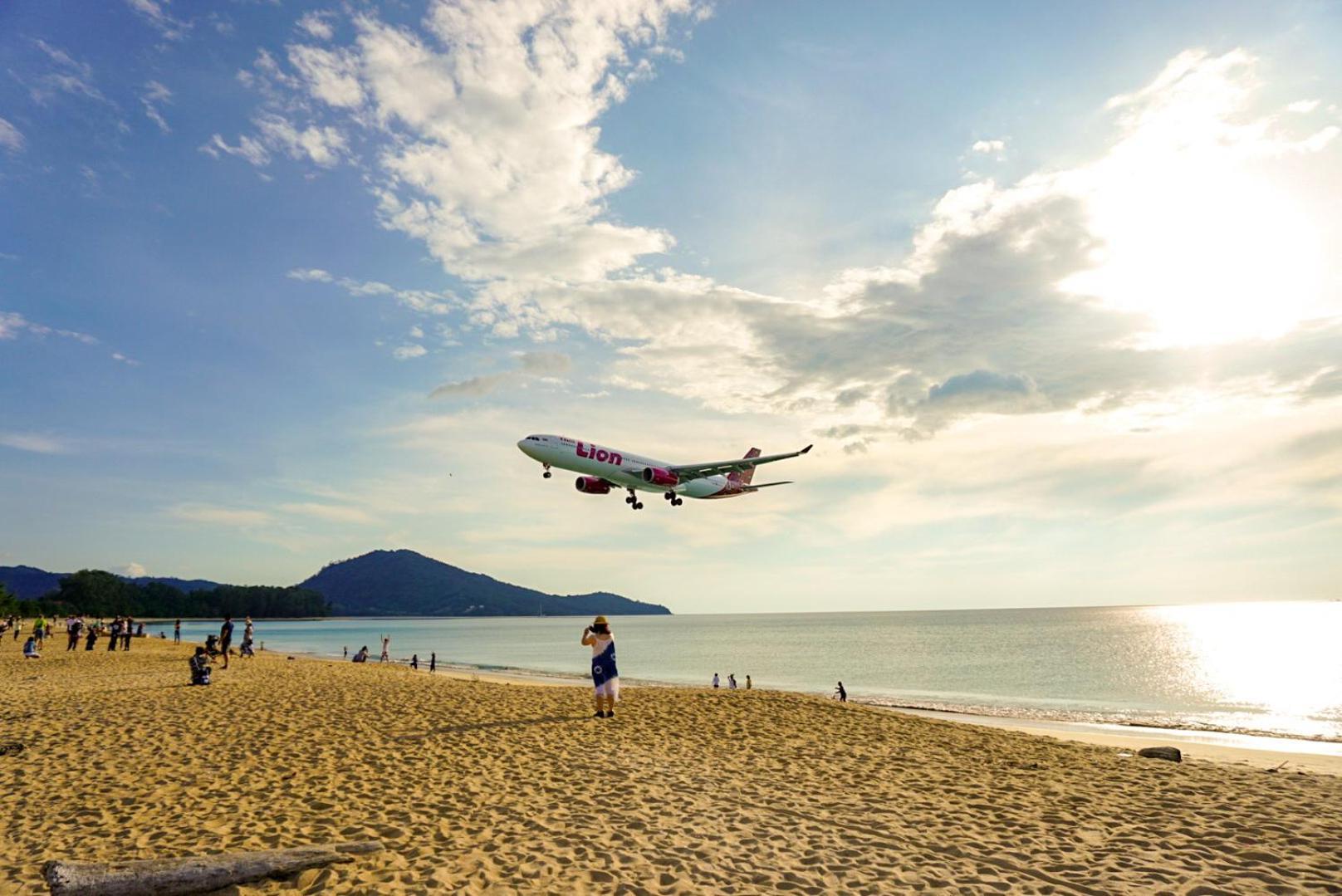 Dwell Phuket Airport Hotel At Naiyang Nai Yang Exterior foto