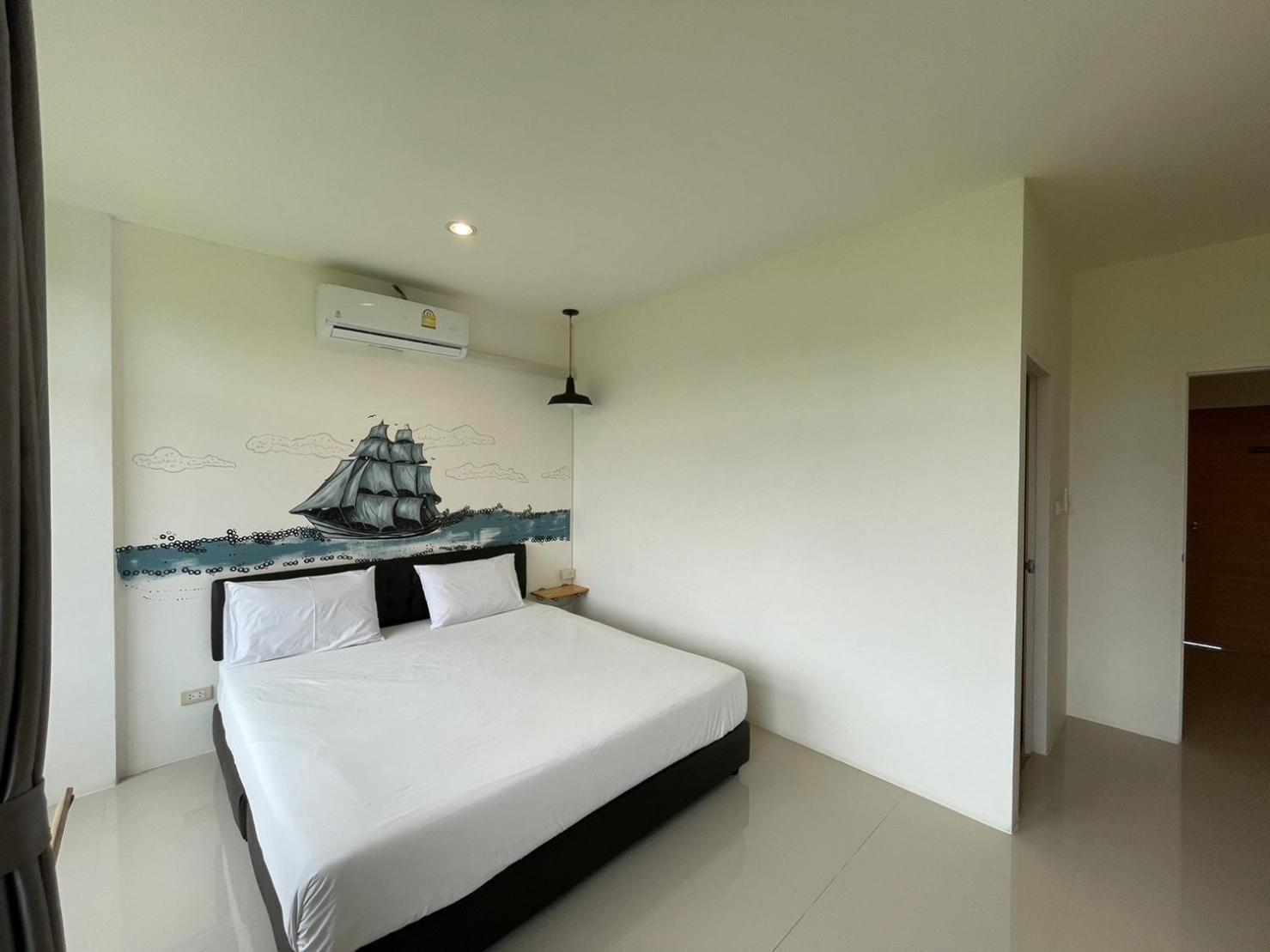 Dwell Phuket Airport Hotel At Naiyang Nai Yang Exterior foto